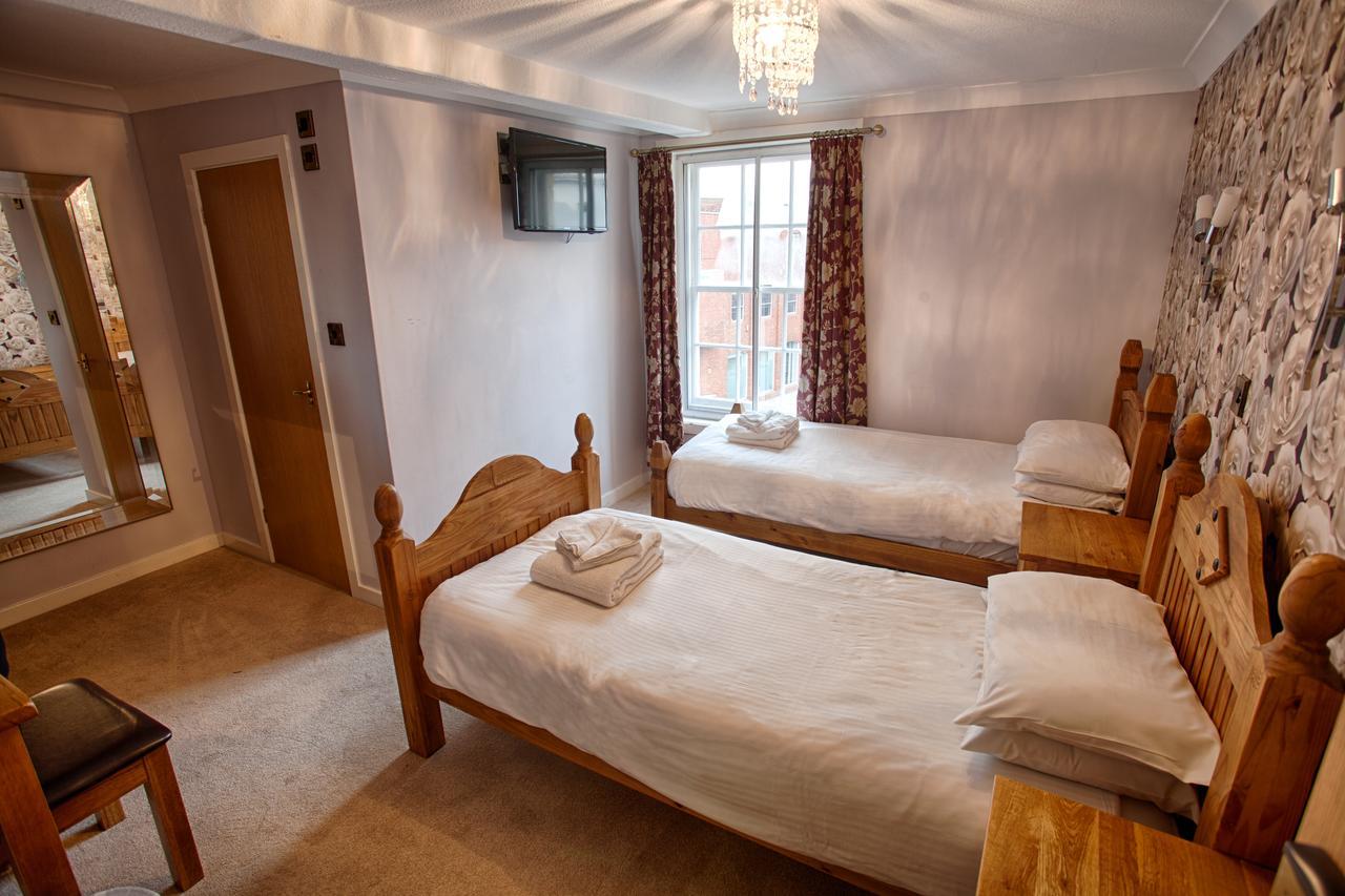 The Elephant & Castle Hotel Newtown  Esterno foto