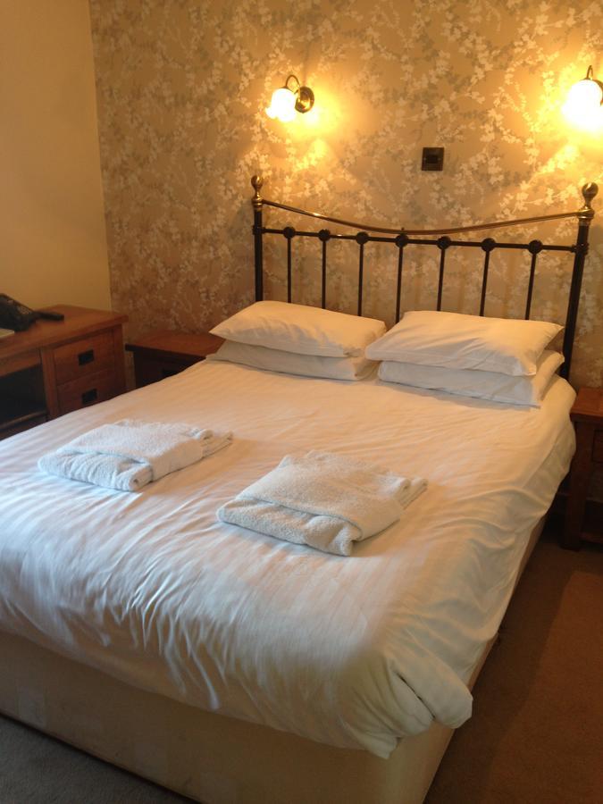 The Elephant & Castle Hotel Newtown  Esterno foto
